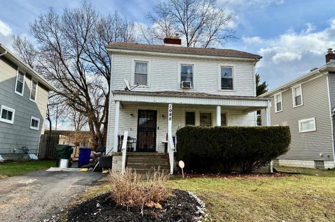 1088 S Champion Ave
