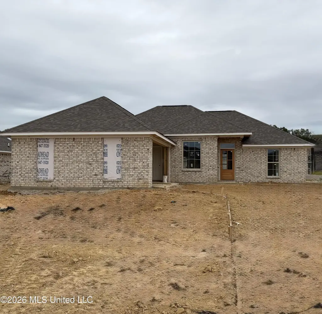 144 Madisonville Dr