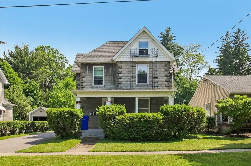 19 Mercer St