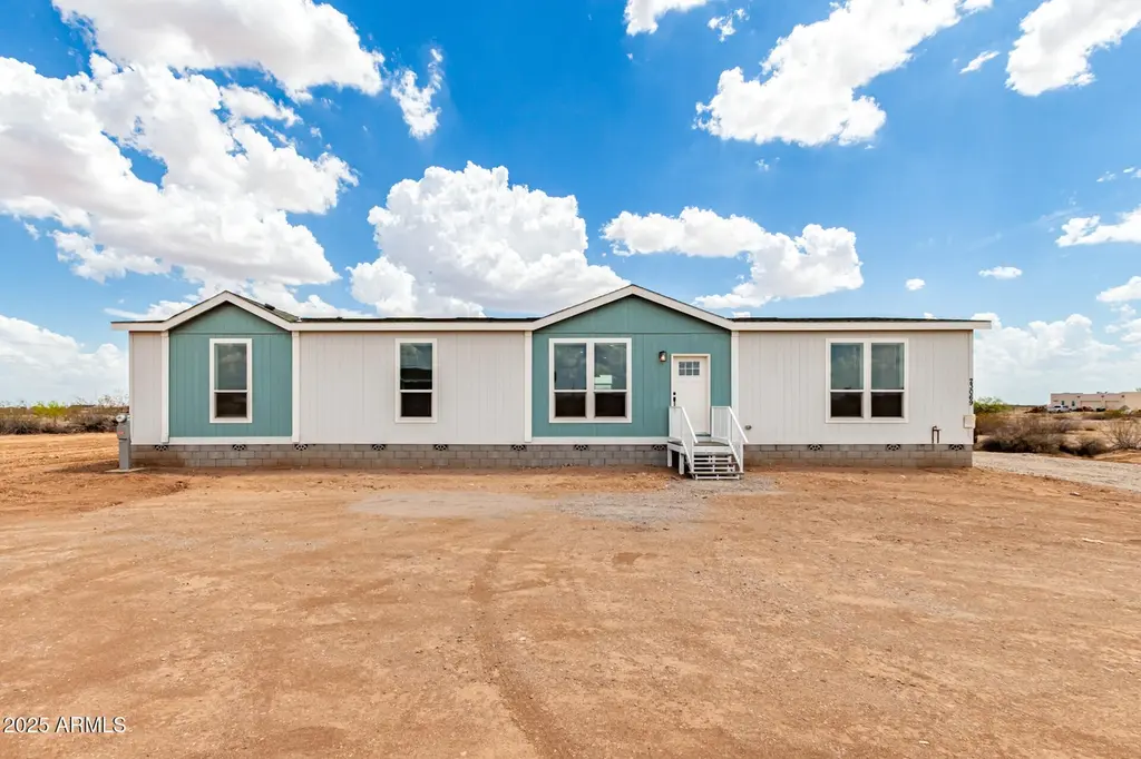23069 W Milton Dr