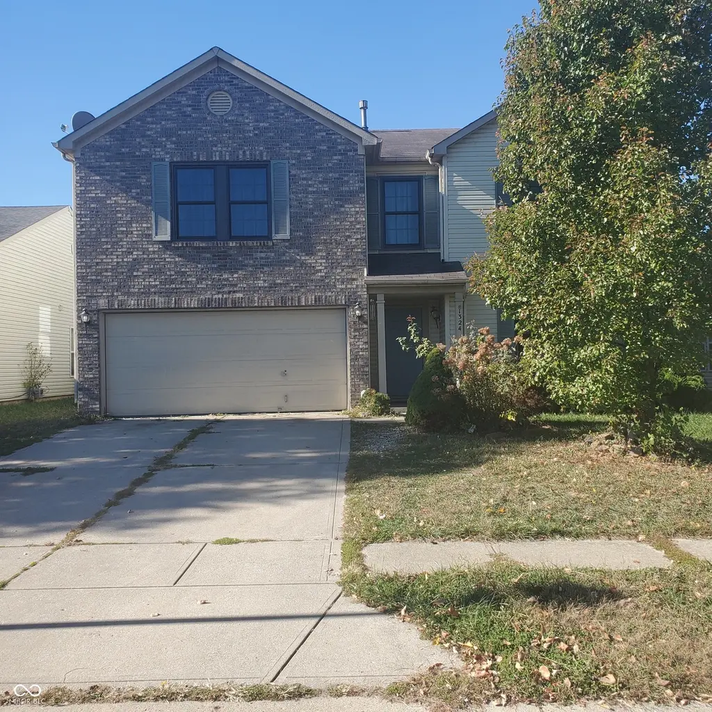 1324 Castleford Ln