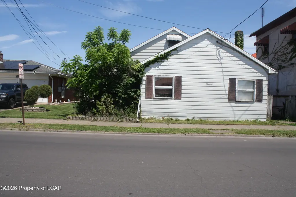 1107 Freas Ave