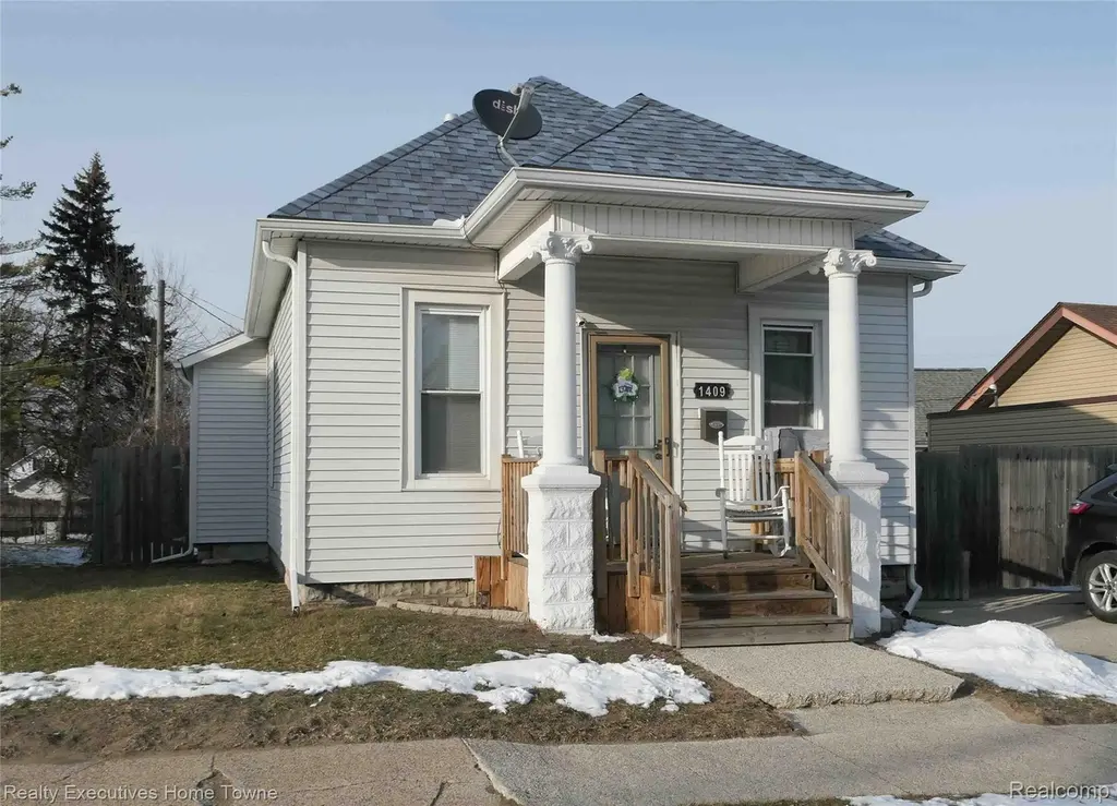 1409 Kearney St