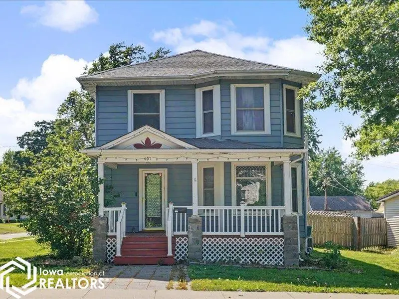 401 N Walnut St N