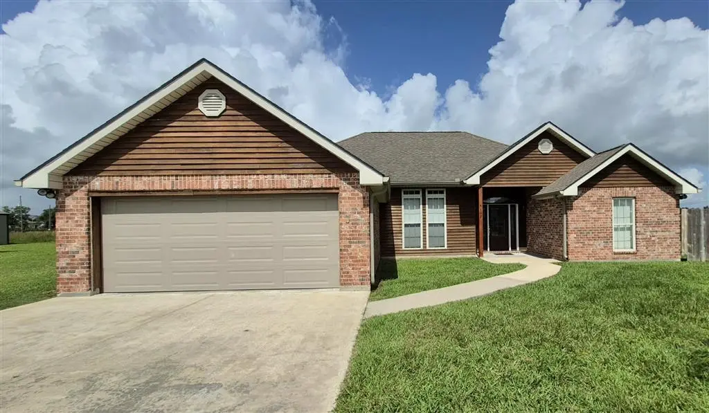 5102 Alfred Rd