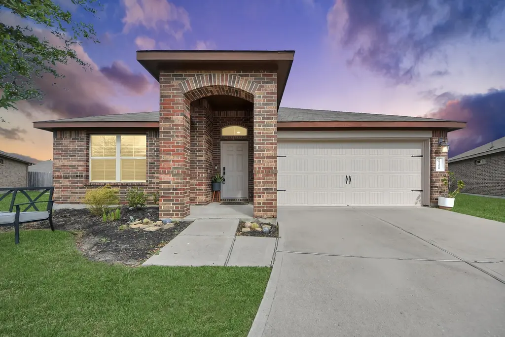 29350 Dunns Creek Ct
