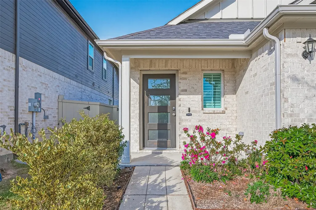 40511 Tyto Ln