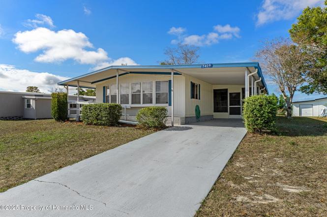 7409 Eastern Circle Dr
