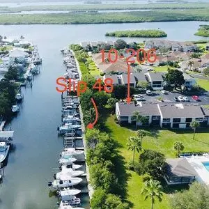 3212 S Lakeview Cir