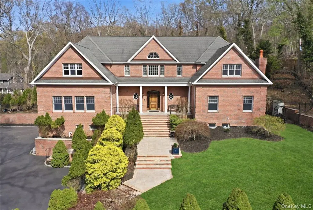 60 Harbor Rd