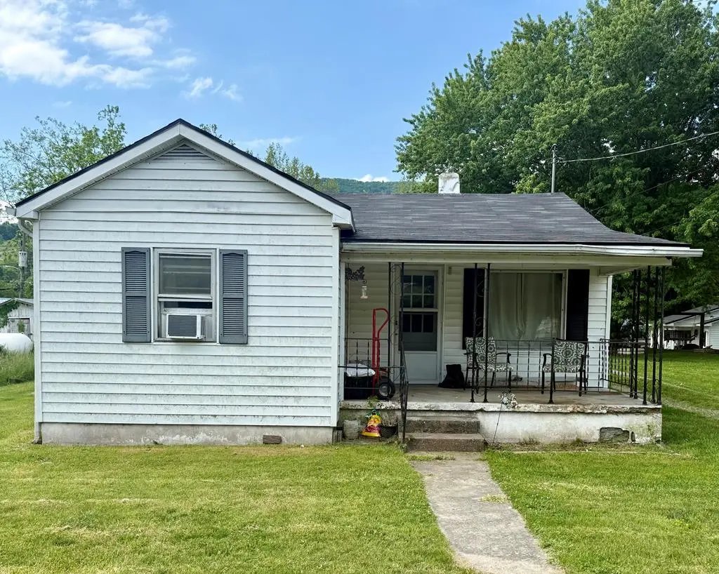 350 Eagles Rd