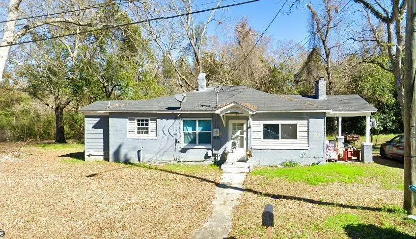 194 Mitchell St