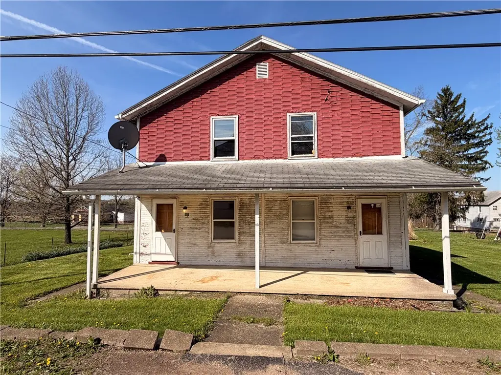 168 Main St