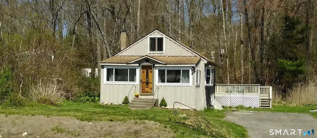 2392 Main St
