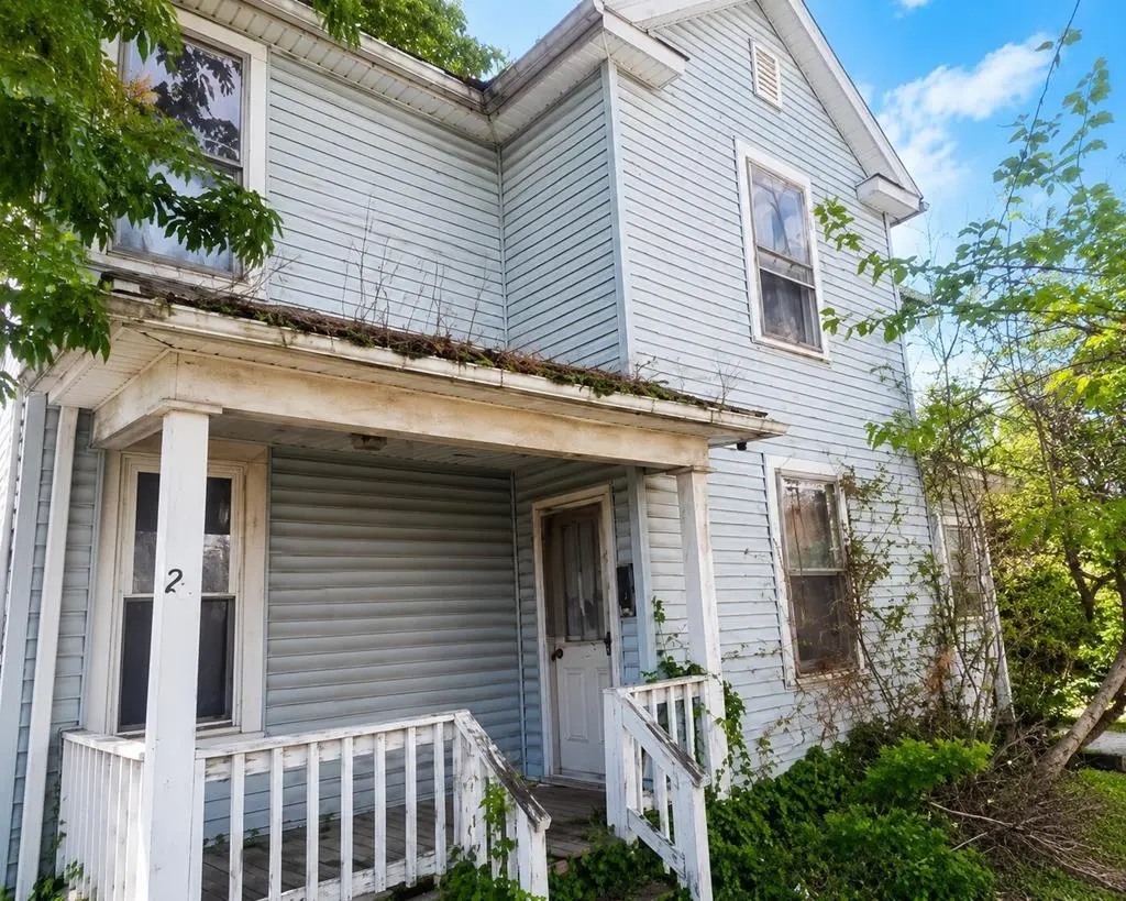 26 Maple Pl
