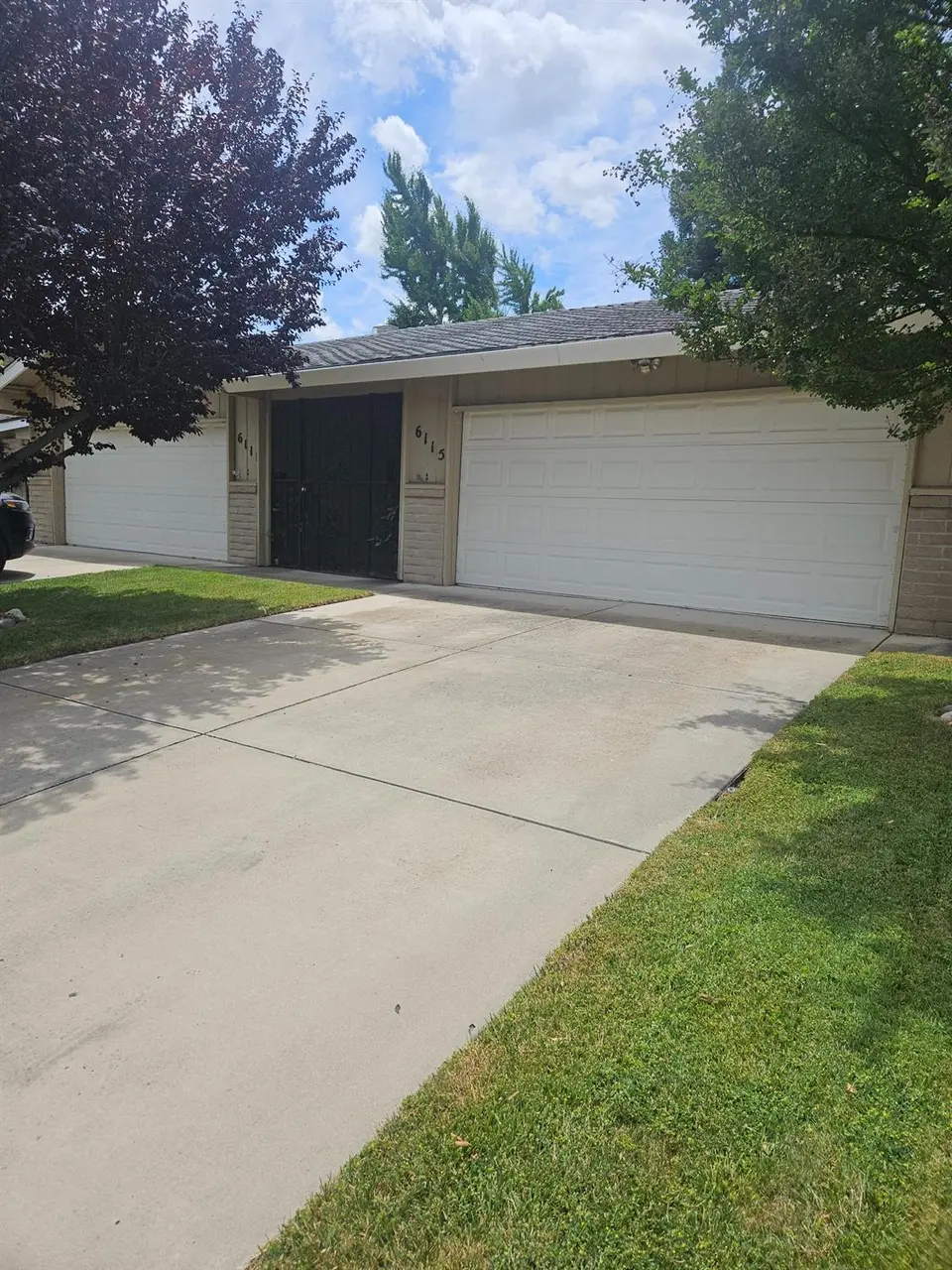 6111 - 6115 Grigsby Pl