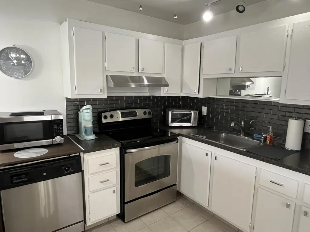 114 Waterford E #114