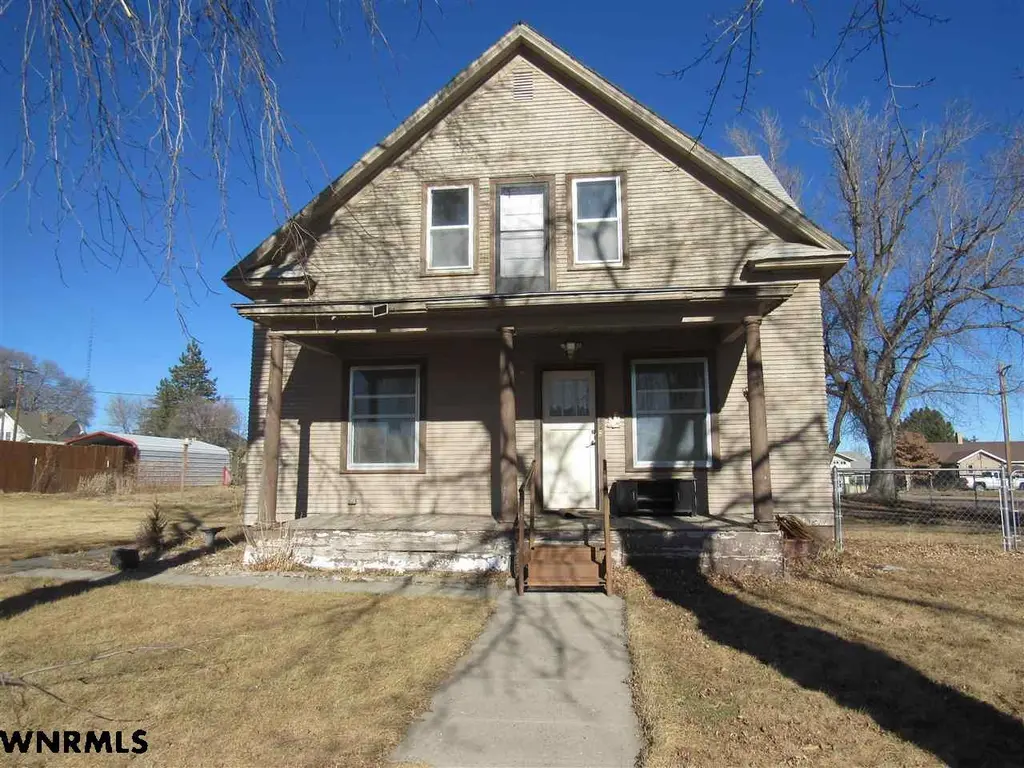 422 Francis St