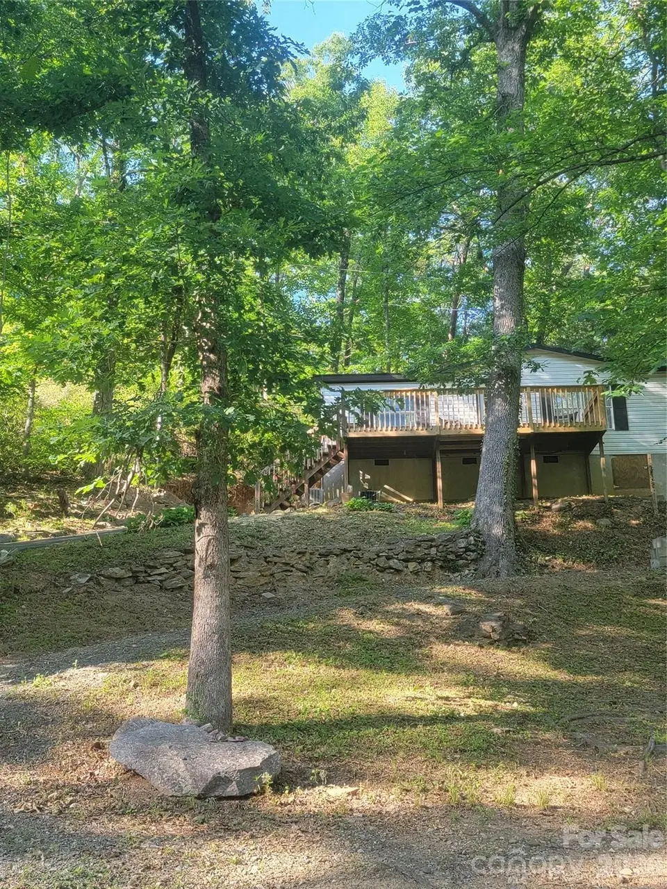 138 Buddy Ln