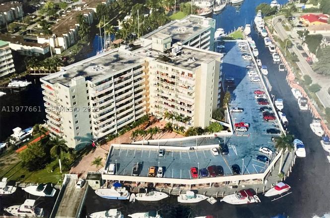 1800 NW 24th Ave #219