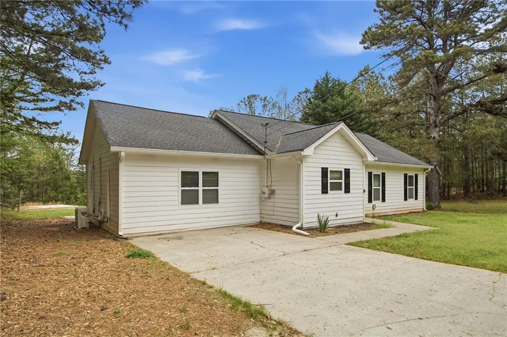 741 Roscoe Davis Rd