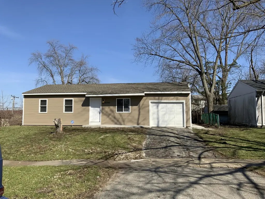 22143 Navaho Ave