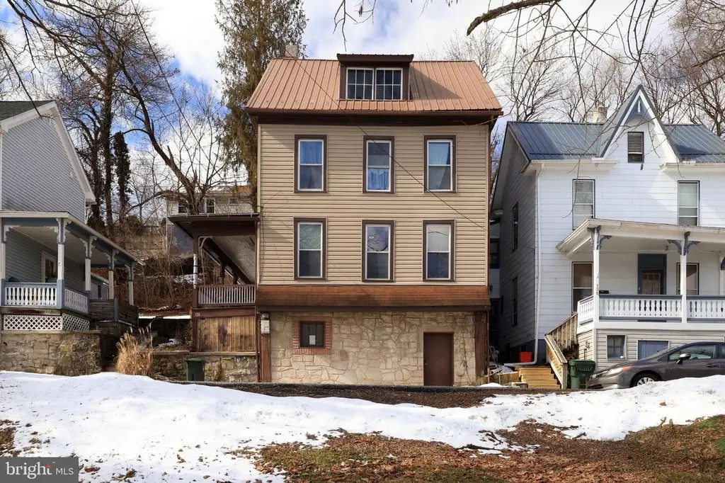 131 N Thomas St