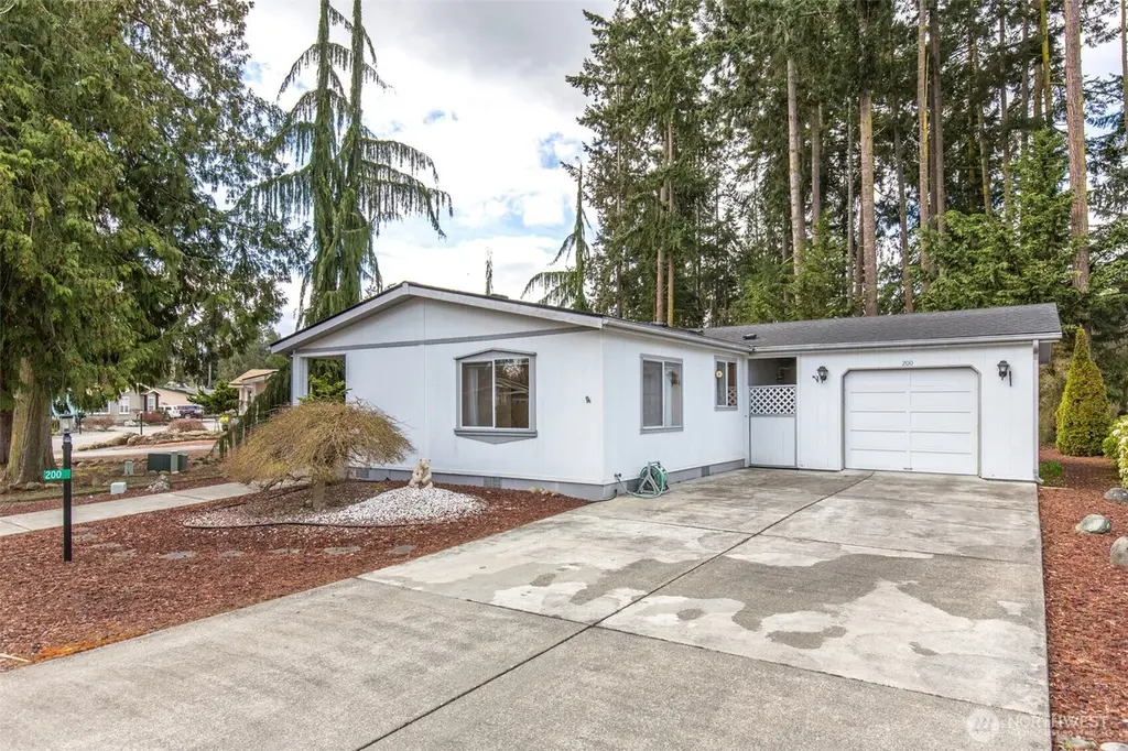 200 Fircrest Dr