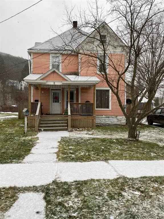 8 Griswold St