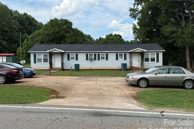 2100 Airport Rd