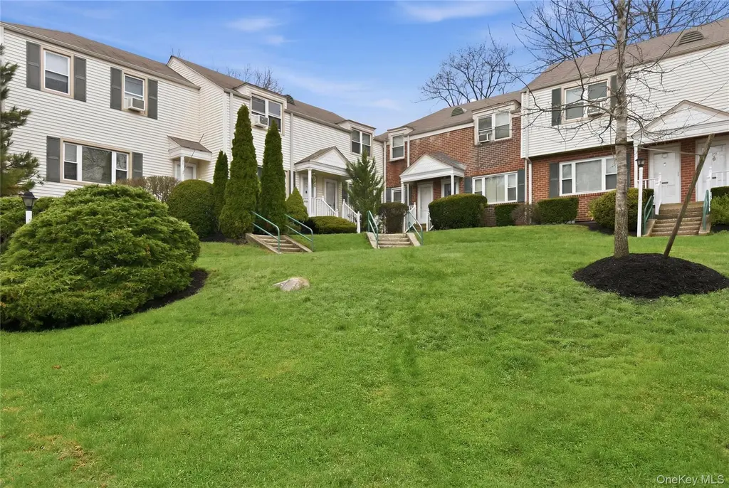 737 Tuckahoe Rd #23