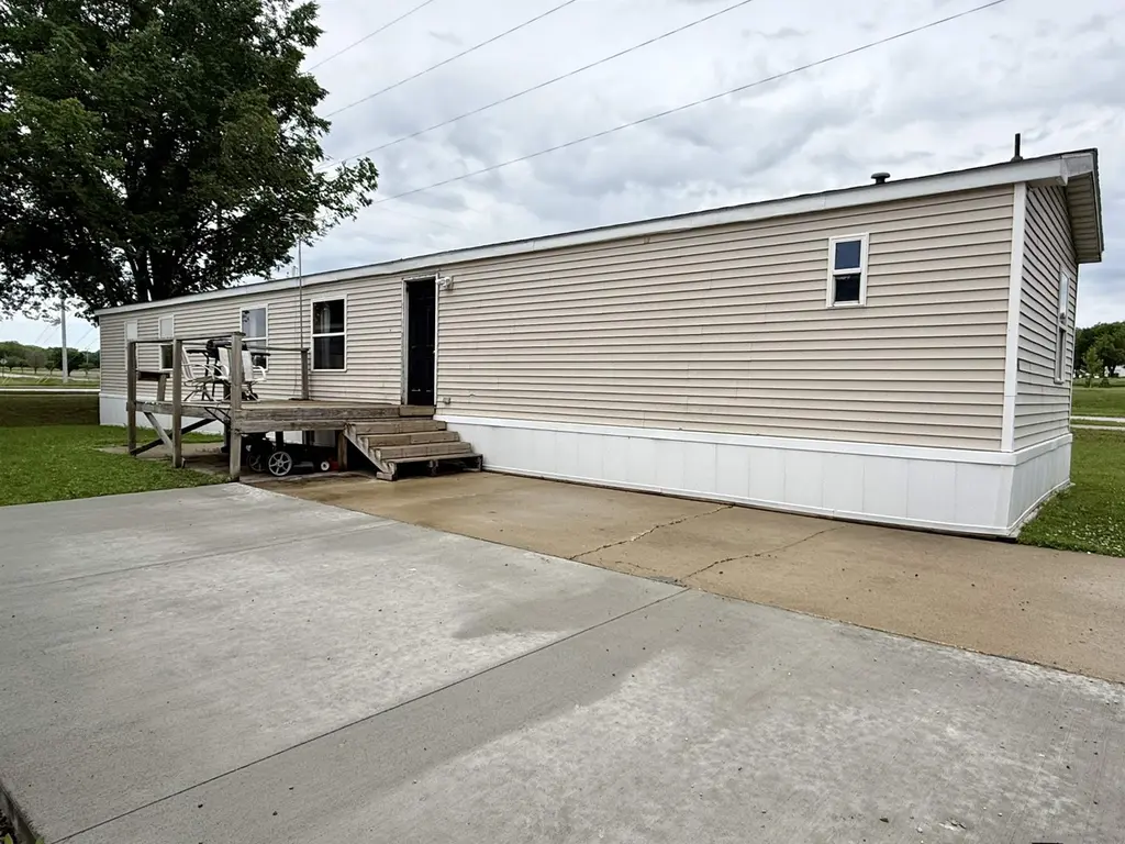 1502 Memphis Ave #34