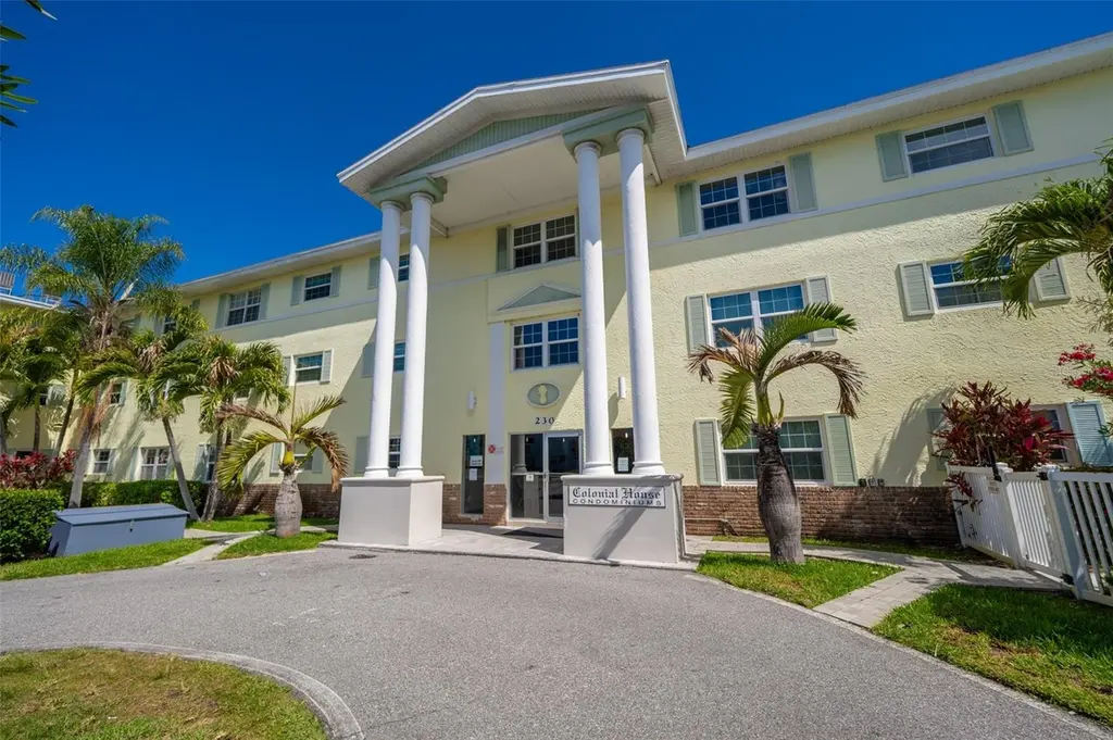 230 Columbia Dr #311