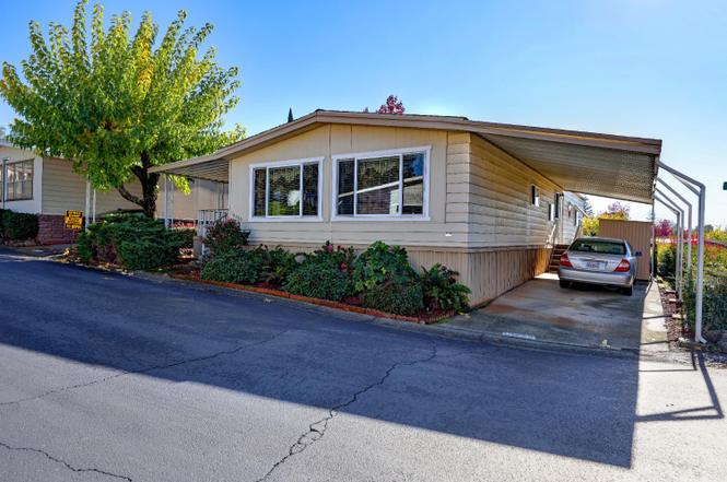 12300 Pepperwood Cir