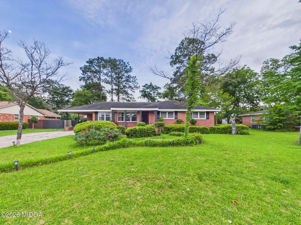 209 Bernard Dr