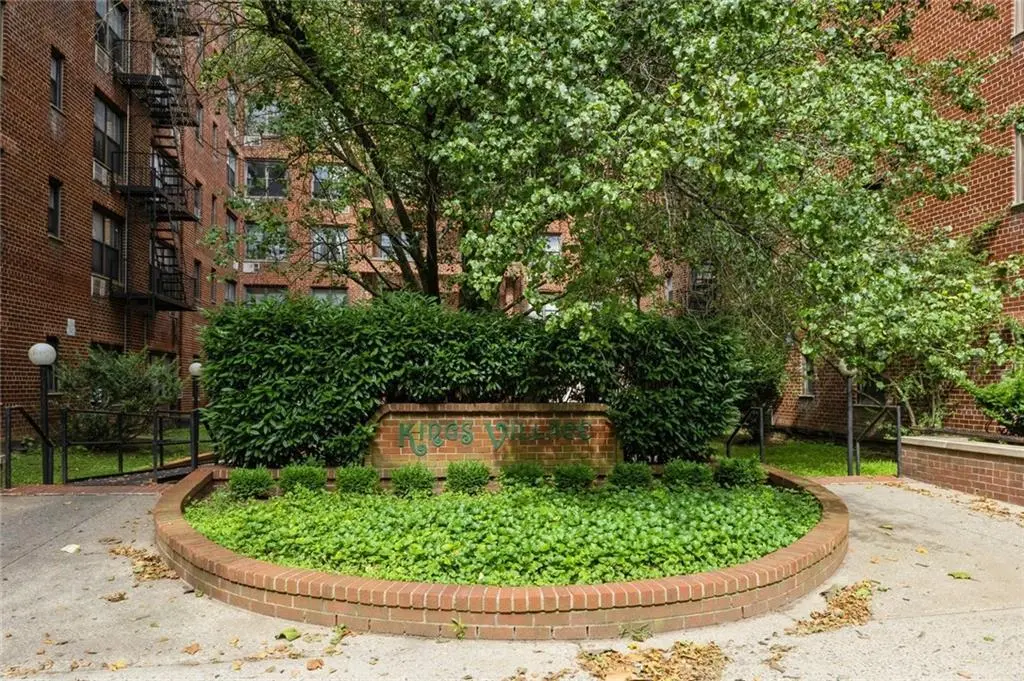 1275 E 51 St Unit 3H