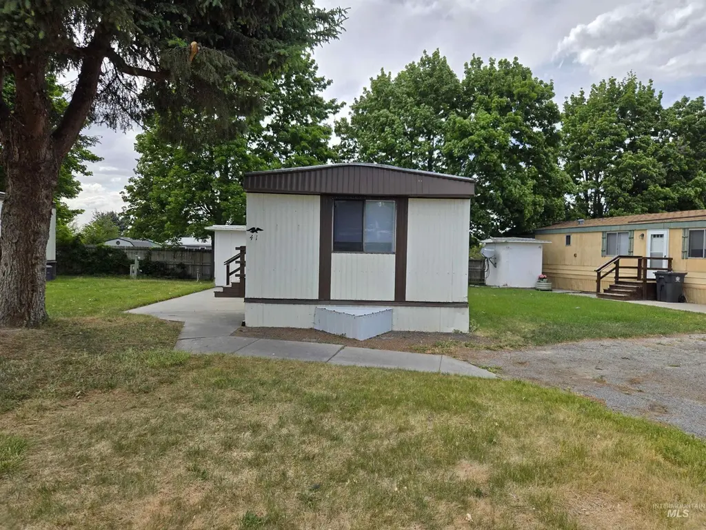 198 South Hills Rd #41