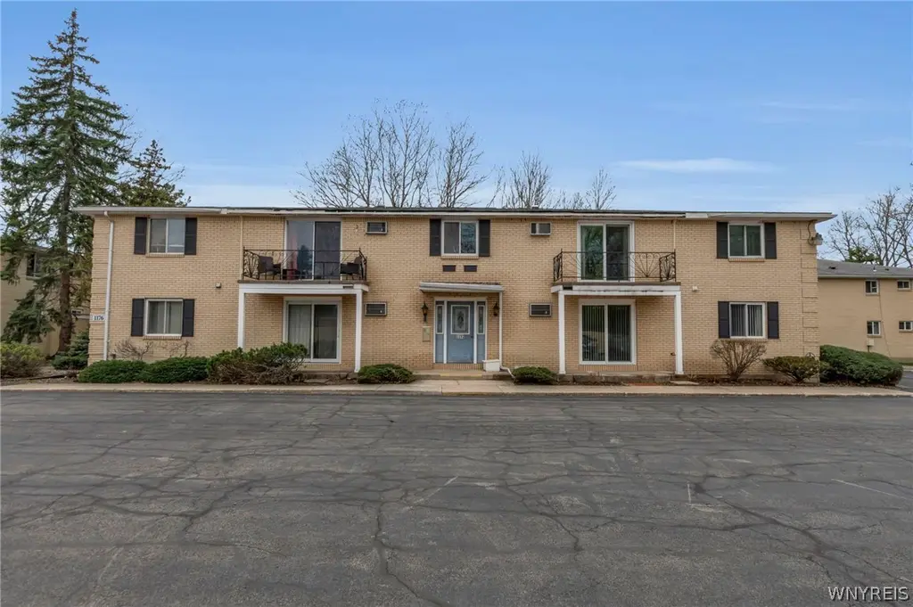 1176 Indian Church Rd #27