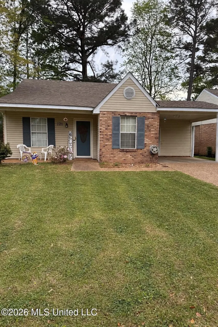 121 Haley Creek Dr