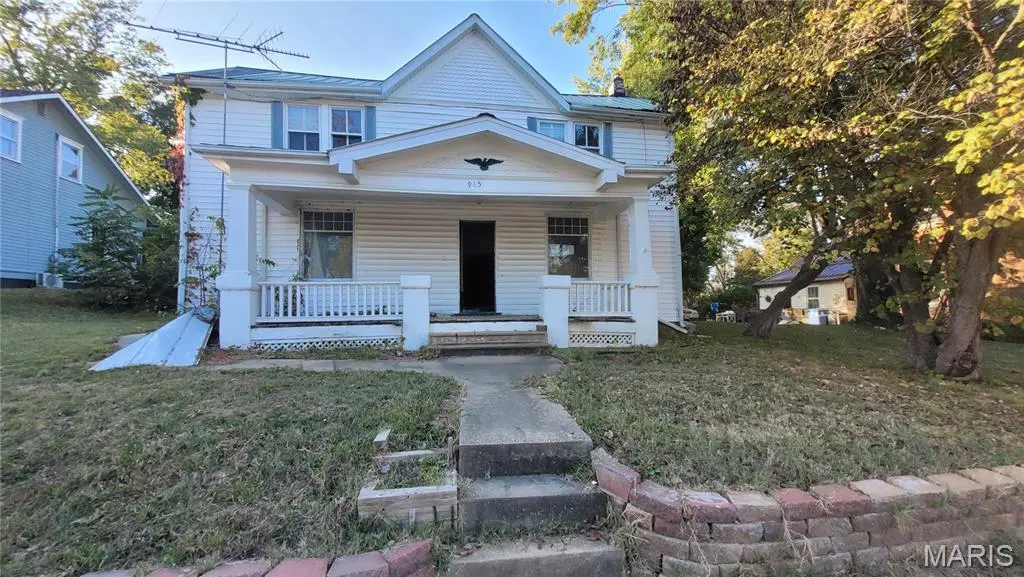 915 Maupin Ave