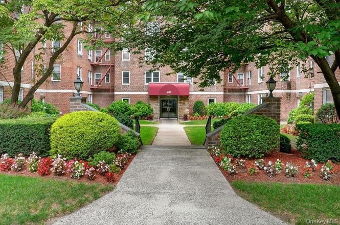 485 Bronx River Rd Unit A21