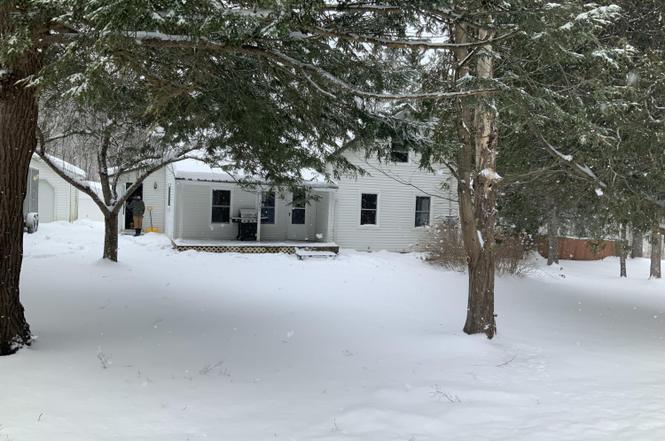 1407 Clark Hollow Rd