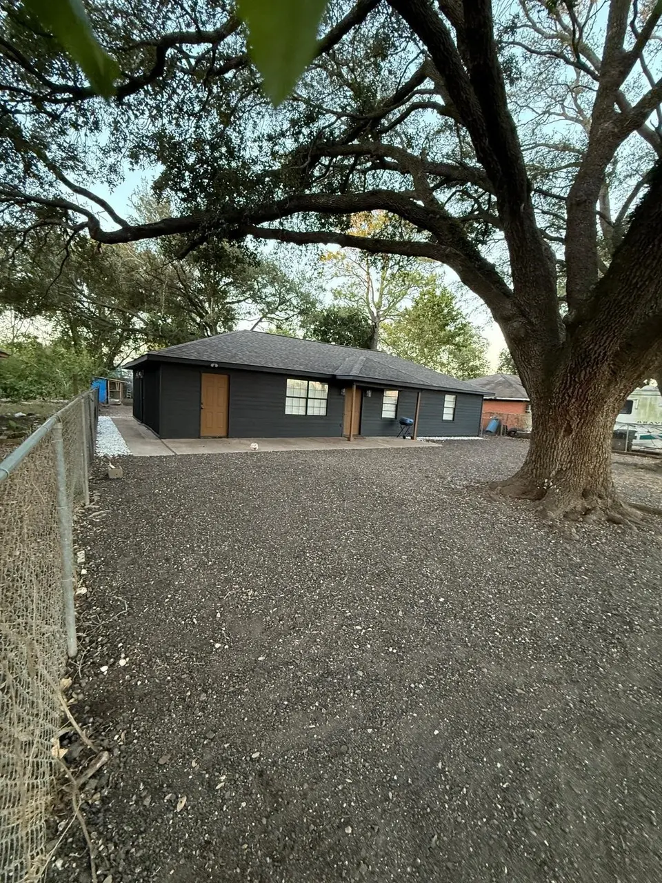 4323 Jamie Ln E