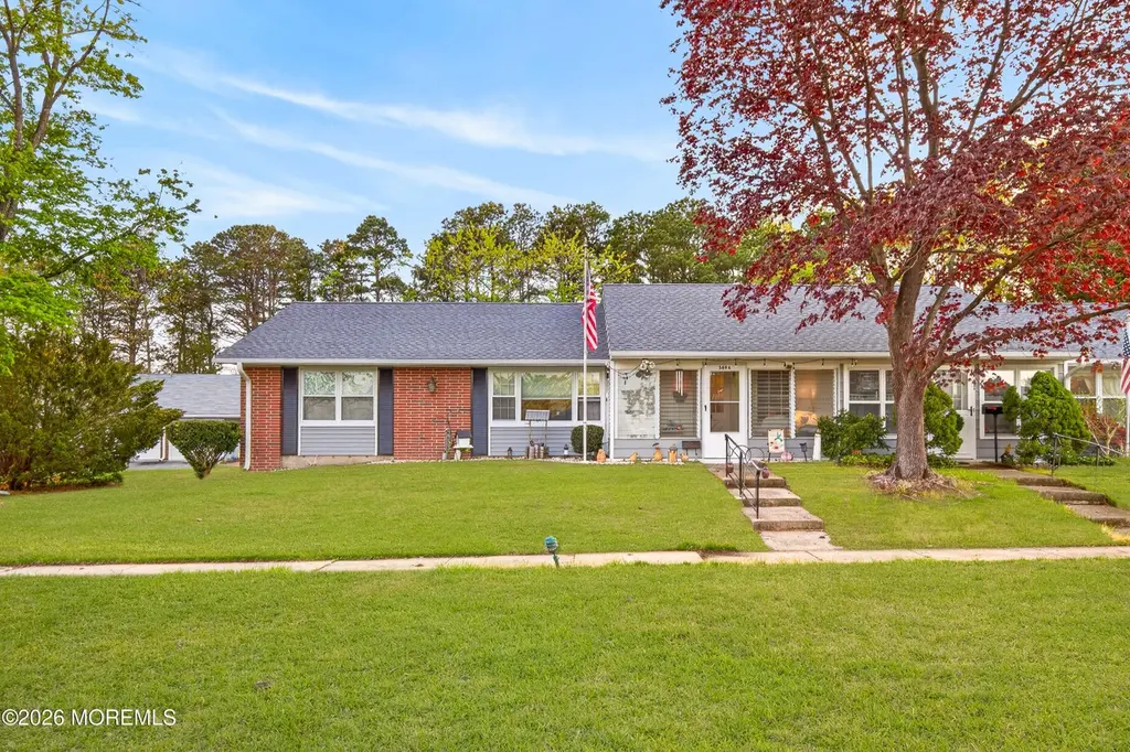 569A Sheffield Ct
