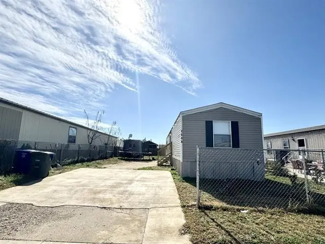 2609 Canelo Dr