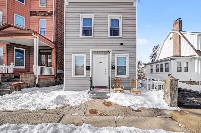 548 S 8th Ave