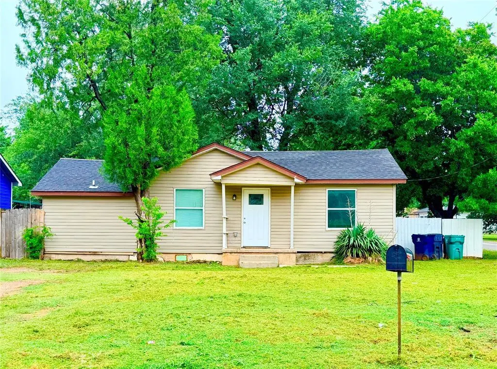4131 Cunningham Dr