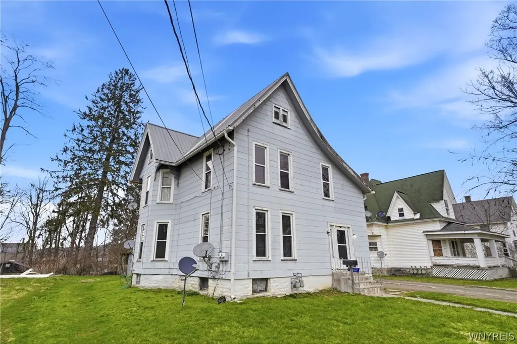 119 Chestnut St