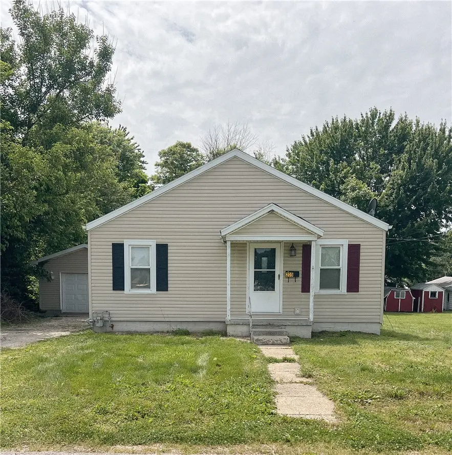 205 N Alexander St