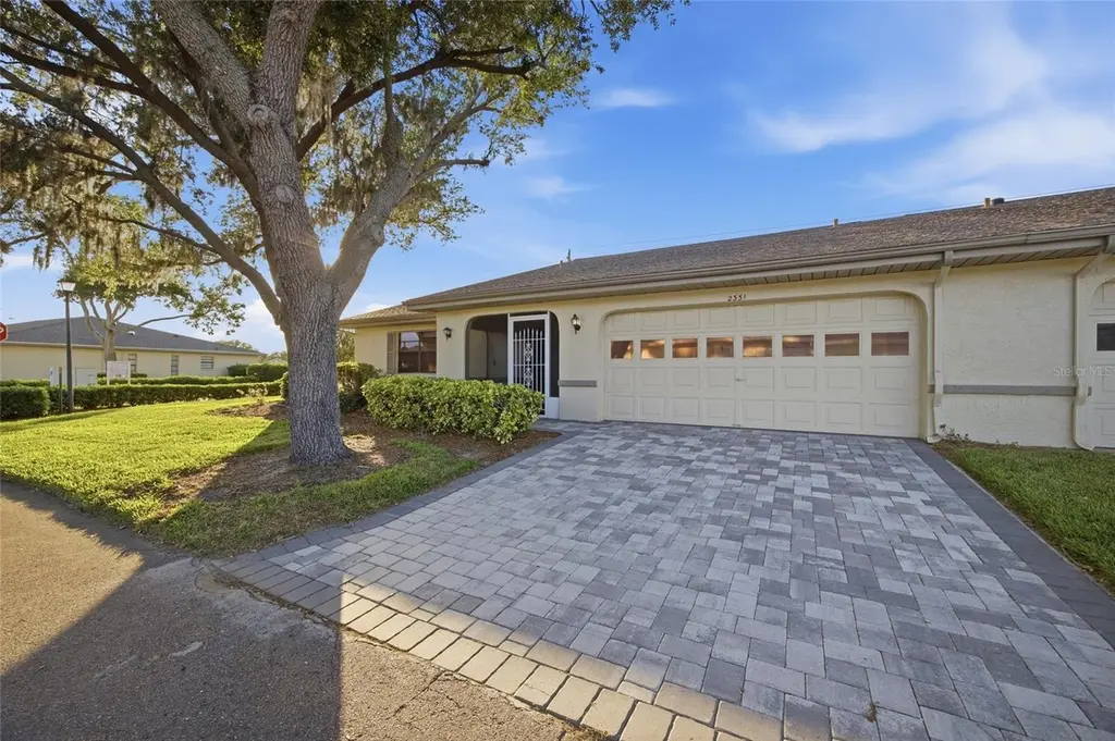 2331 Lancaster Dr